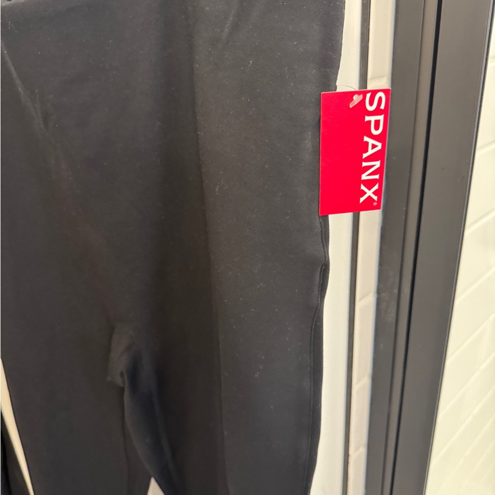 SPANX Black Sculpting Leggings with Red Logo Tag